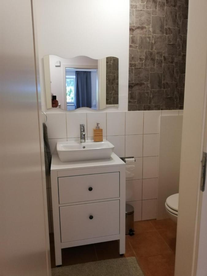 Ferienwohnung Jonas Godnach エクステリア 写真