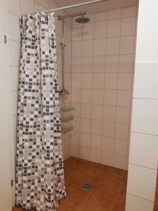 Ferienwohnung Jonas Godnach エクステリア 写真