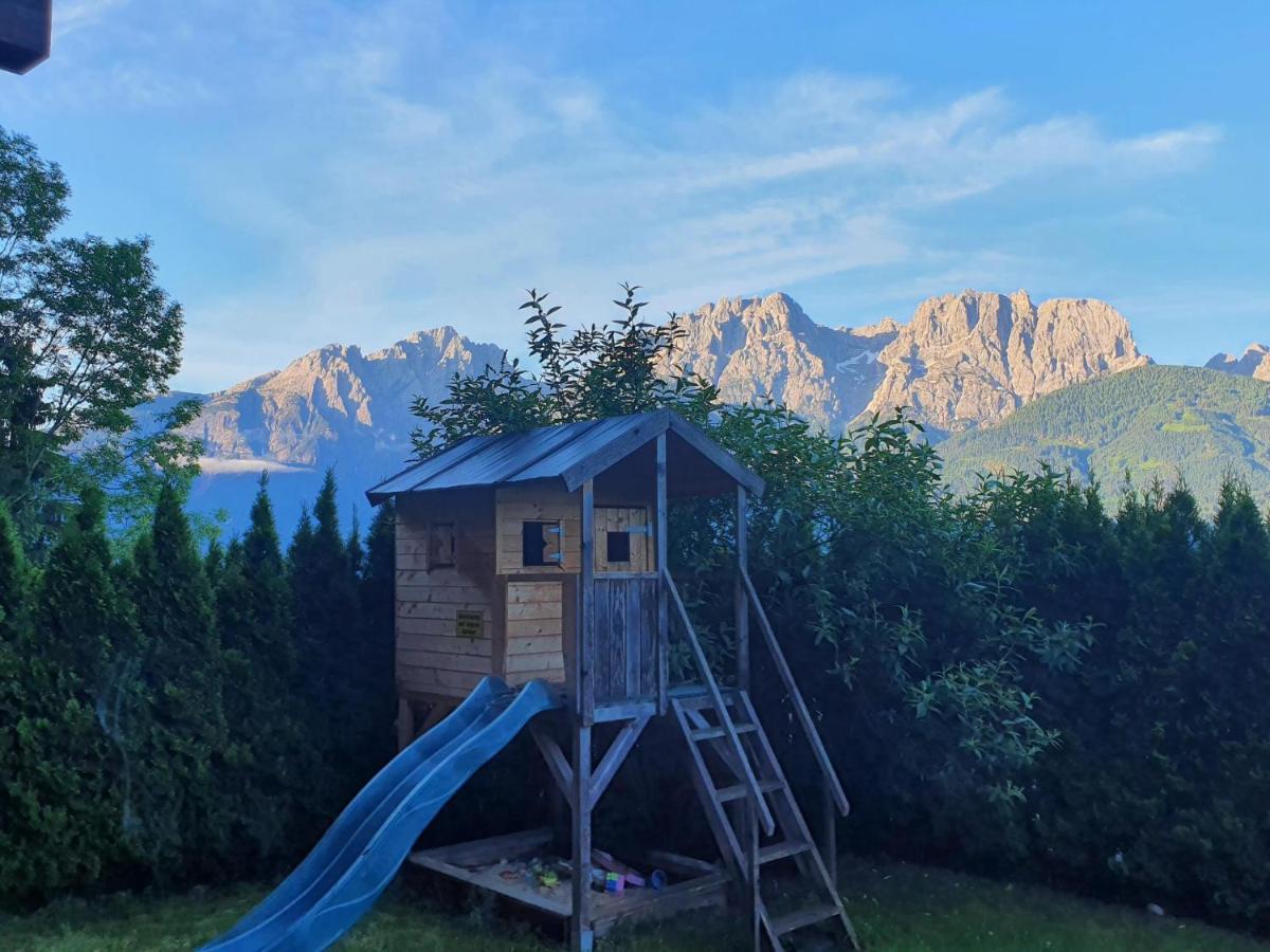 Ferienwohnung Jonas Godnach エクステリア 写真